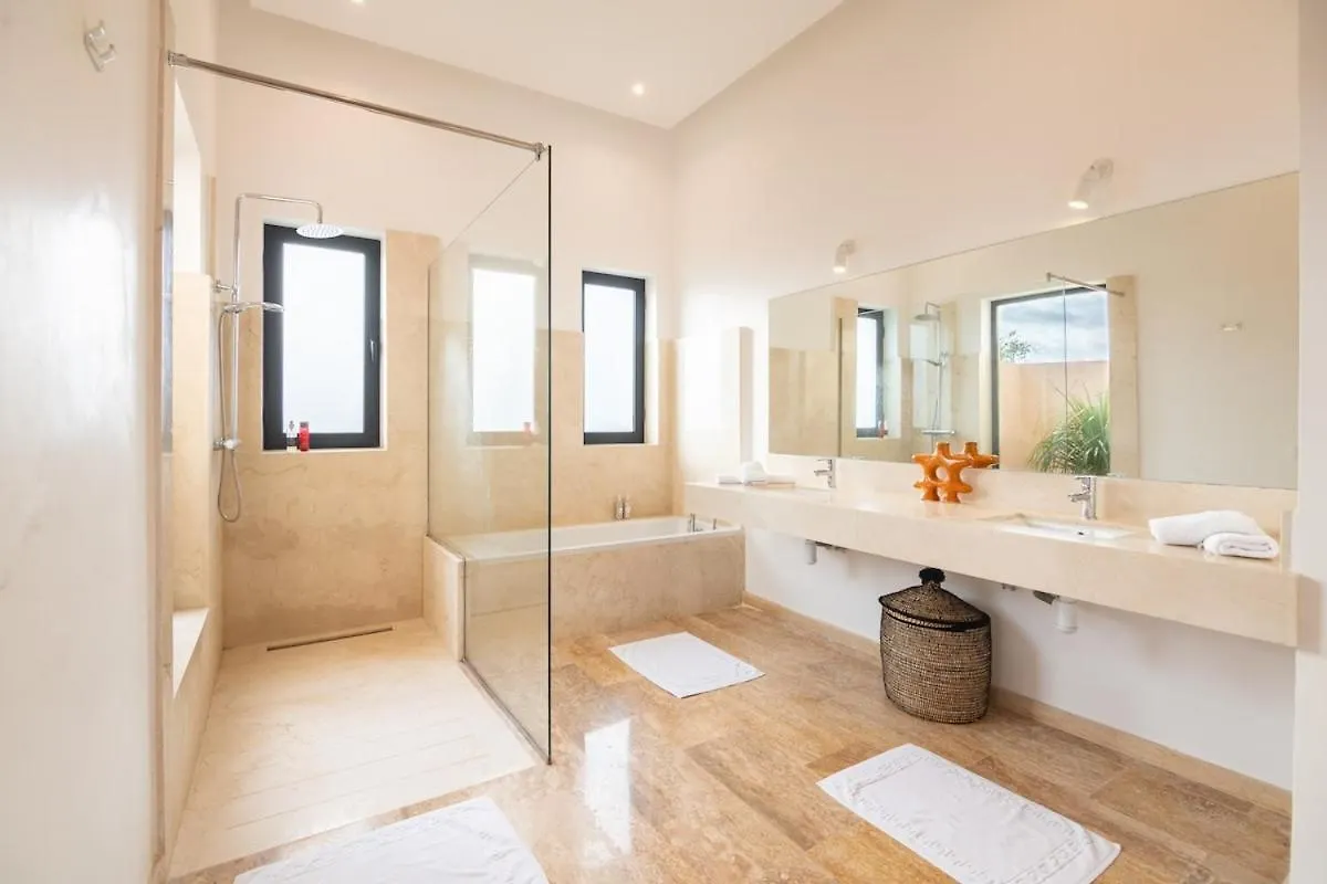 Luxury 5-Suite Villa With Heated Pool, Steam Room & Games Marrakesz Maroko