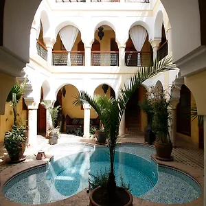 4* Riad Lena &